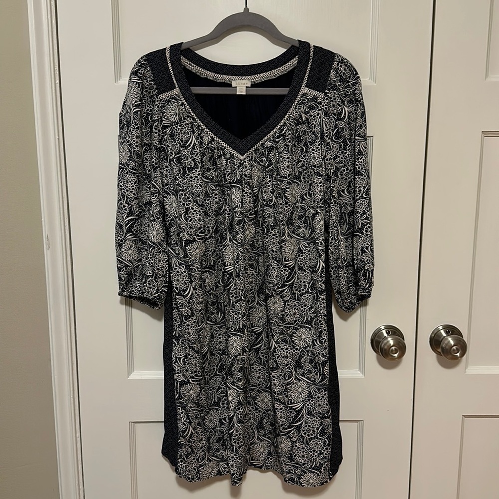 Hinge Floral Dress
